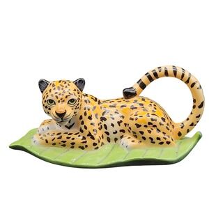 Lynn Chase Out of Africa Leopard Cheetah Jaguar Figurine 2004 Handcrafted